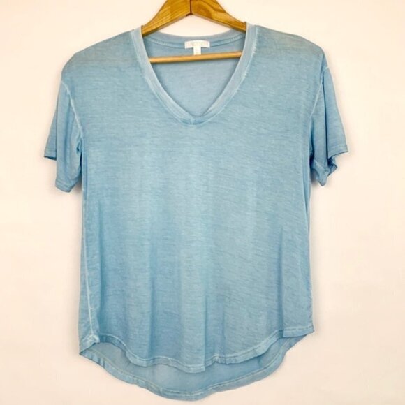 Abound Casual Nordstrom V Neck High Low Shirt Raw Hem Light Blue - Picture 2 of 9